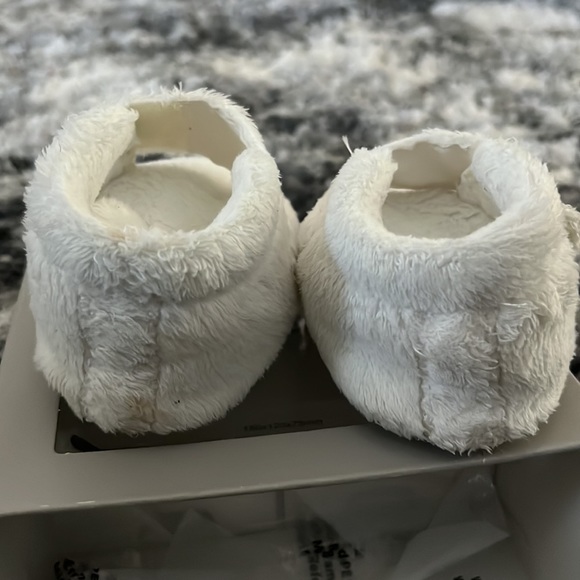 UGG baby booties - Picture 4 of 5